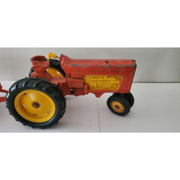 Hubley Tractor and Two Wheeled Trailer - Picture 2 of 5